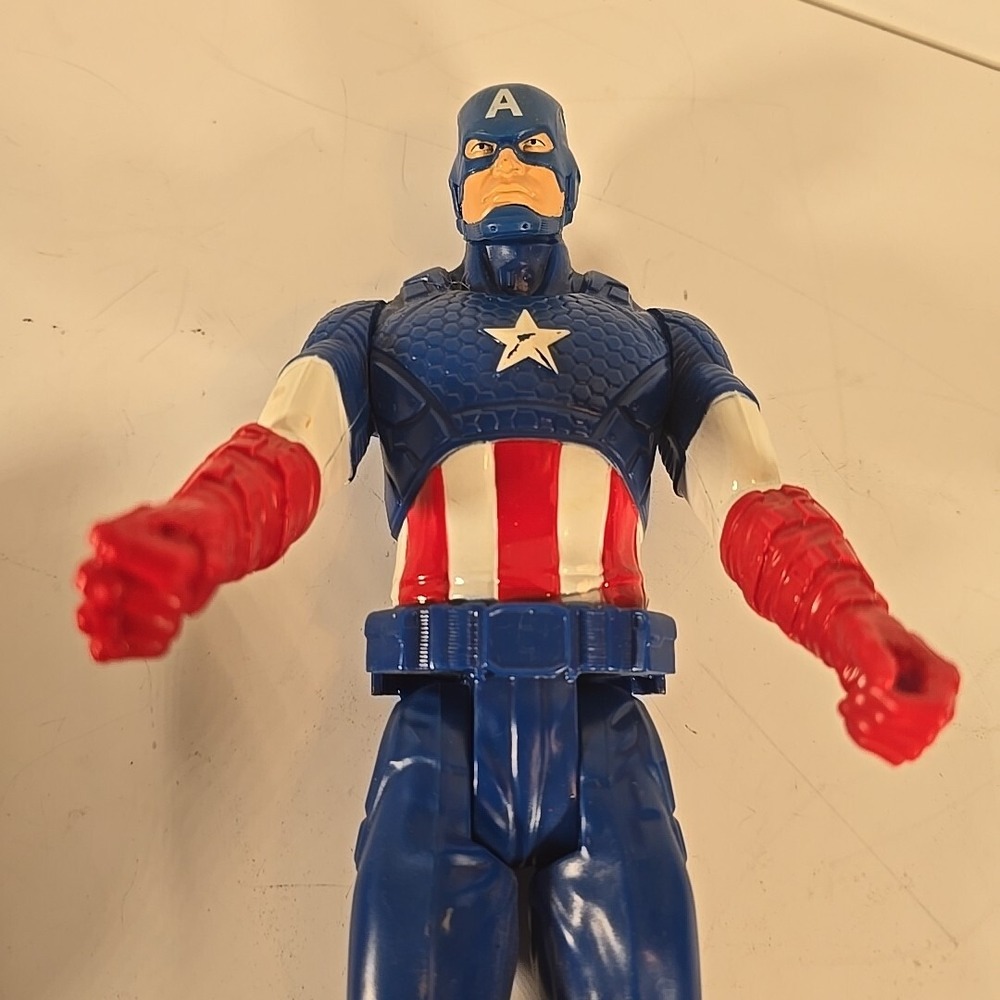 Captain America Action Figure Marvel Avengers C-3252-A Hasbro 2014 - Picture 3 of 7
